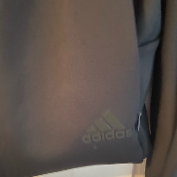 Adidas Zip up cropped Jacket - Picture 2 of 3